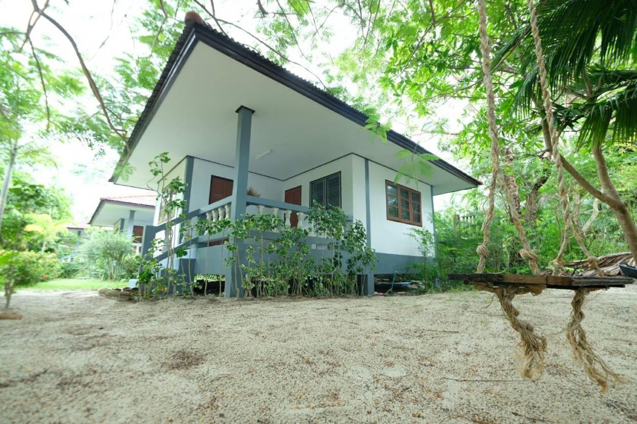 Villa Baan Wasana Lipa Noi Exterior foto